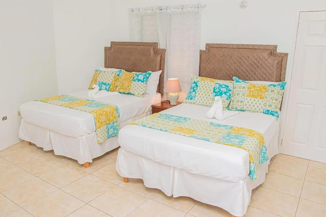 Chateau De La Rose Montego Bay